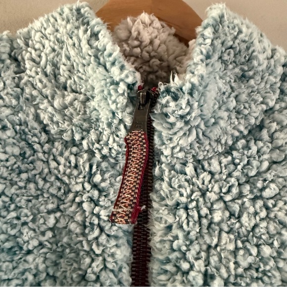 True Grit Soft Sherpa Fleece - Picture 6 of 11